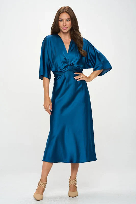 Amélie & Rose™ | Relaxed Elegance – Satin Dress with Twisted Front