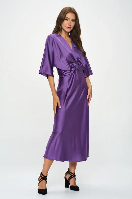 Amélie & Rose™ | Relaxed Elegance – Satin Dress with Twisted Front